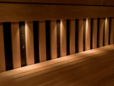 akustikpaneler på vägg inomhus