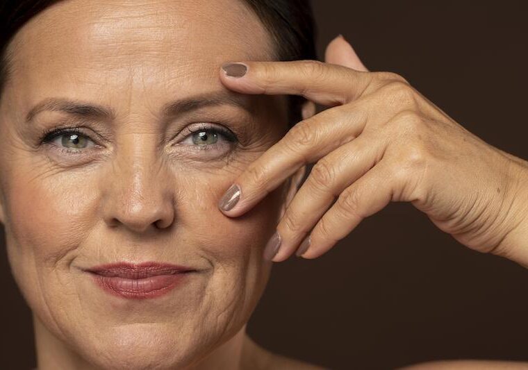 Närbild medelålderskvinna